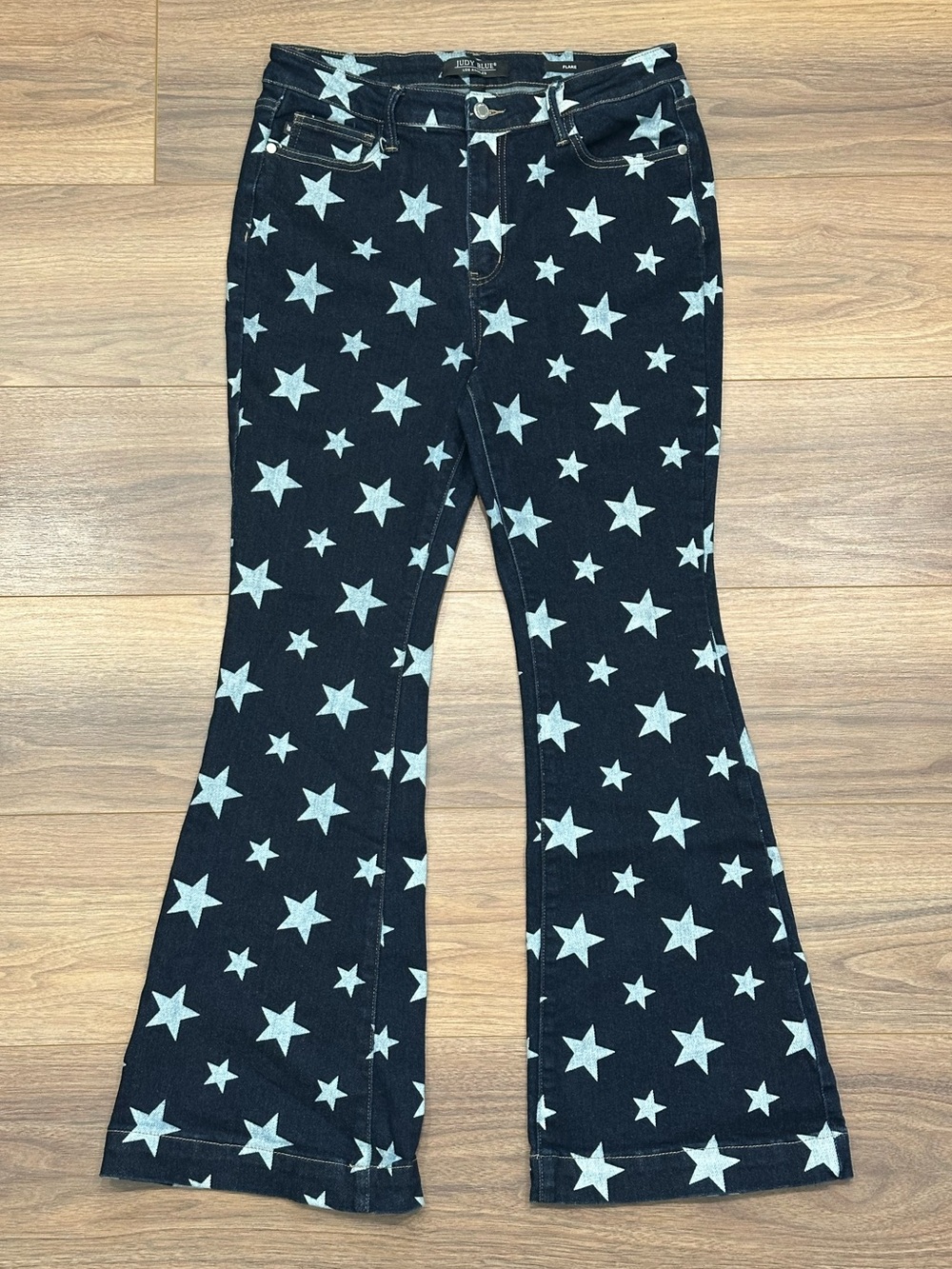 Judy Blue High Waist Star Print Flare Jeans Size 13/31
